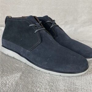 Ugg Freamon chukka Mens suede waterproof treadlite boots size 10